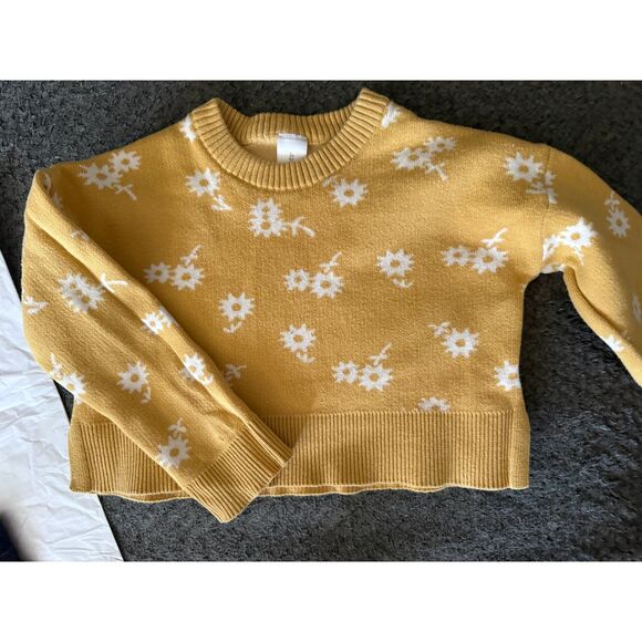 Toddler Girl 2T/3T Bundle – Modern Moments Sweater, Old Navy Skirt & Jeggings - Picture 4 of 7